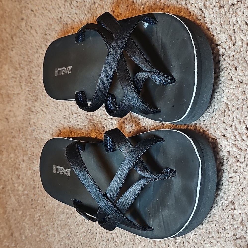 GUC Teva Black Criss Cross Strap Platformed Slide Sandals Women’s 8 C5
